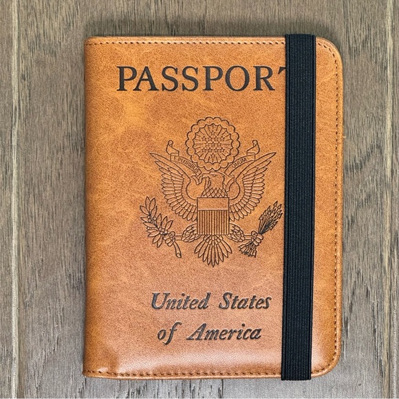 Pascacoo Other - NEW! Brown USA Passport Holder and Wallet with RFID, Air Tag Slot, Pen
